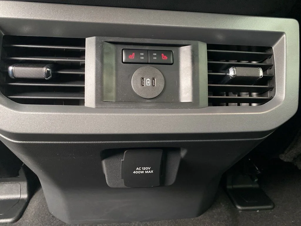 New 2026 Carbonized Gray Metallic Ford F-250® Lariat® image 40