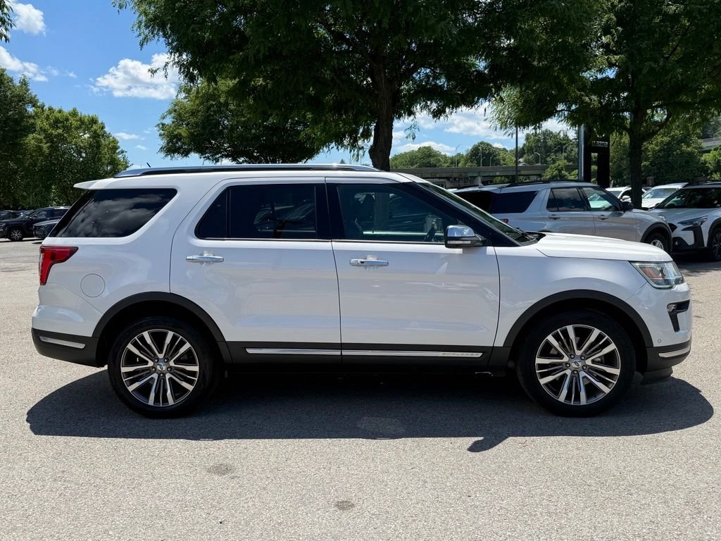 Used 2019 White Platinum Clearcoat Metallic Ford Platinum image 11