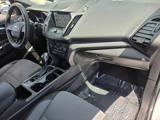 Certified Used 2019 Ingot Silver Ford SE image 18