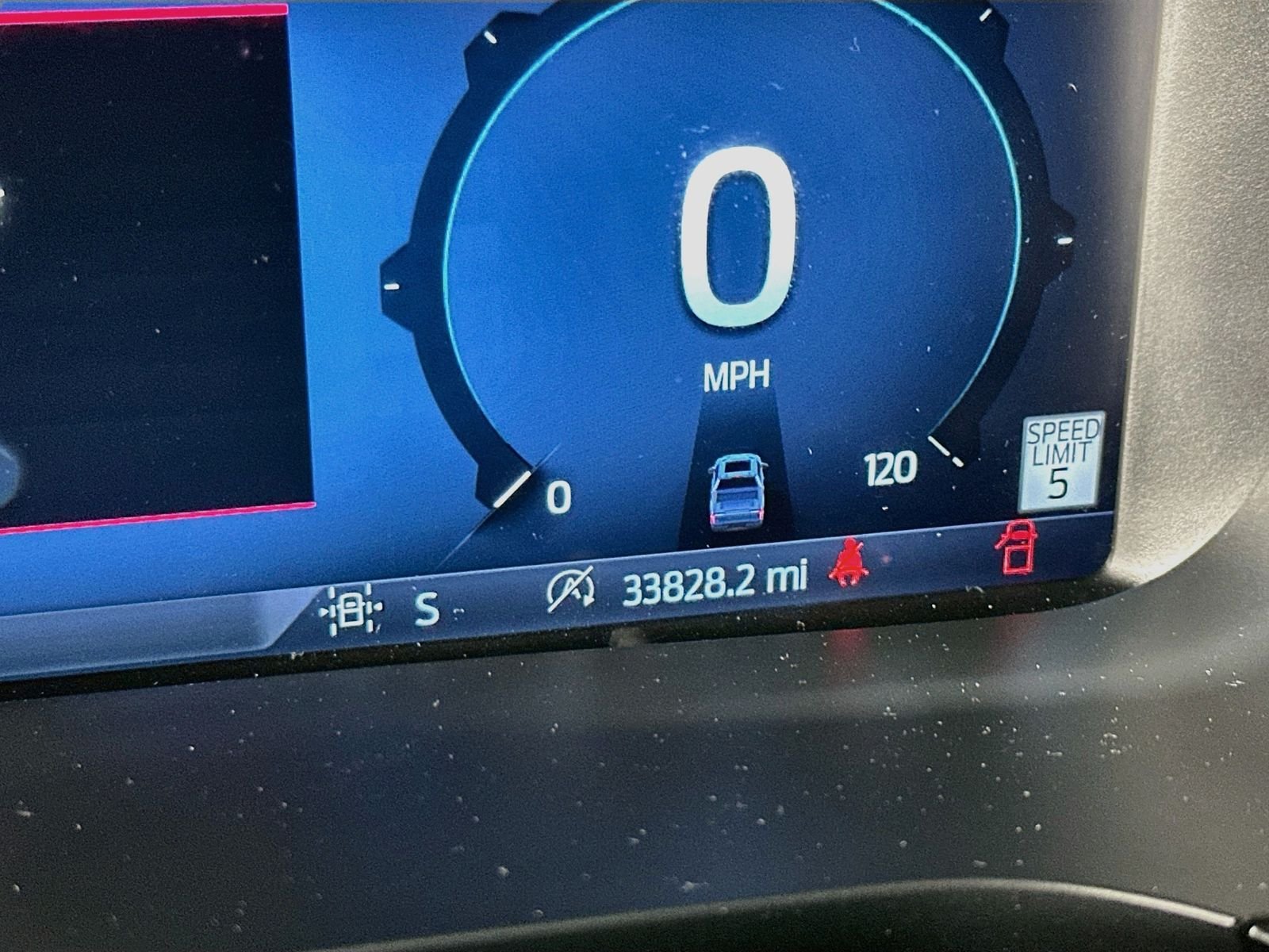 Used 2025 White Ford Tremor image 13