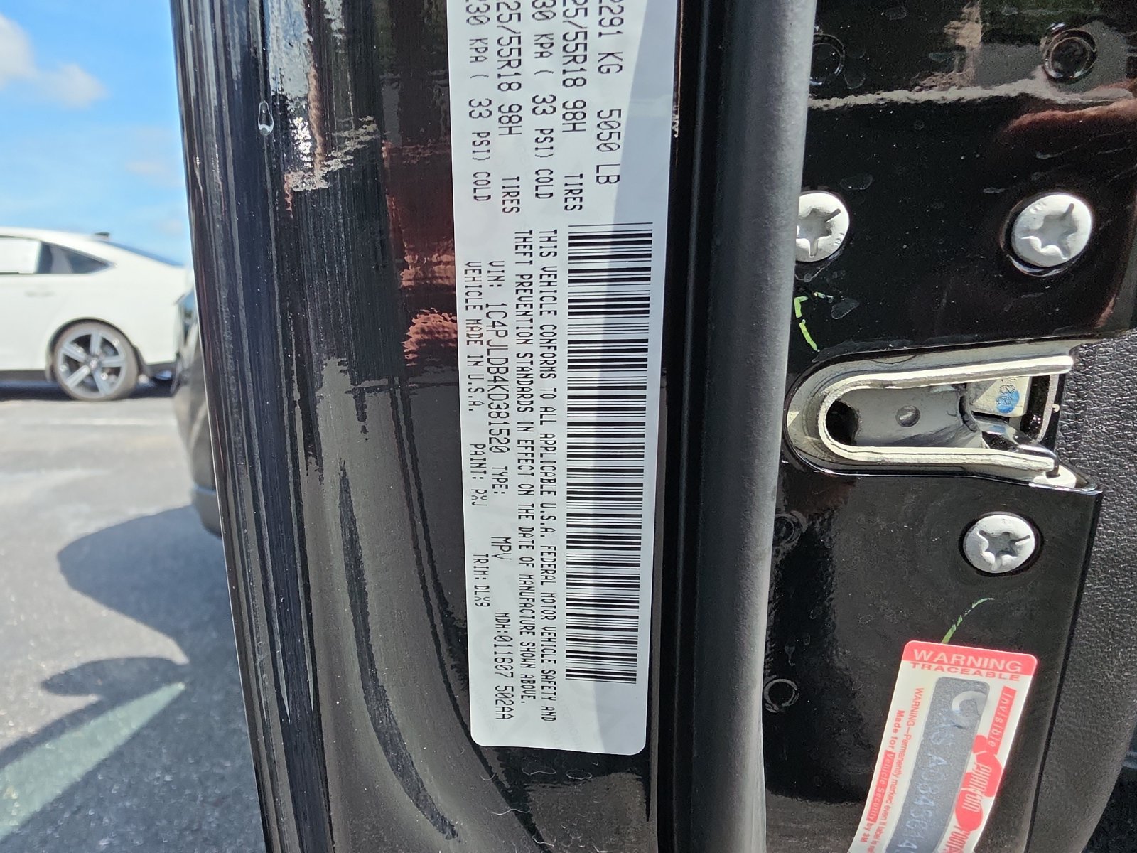 Used 2019 Black Jeep Limited image 29