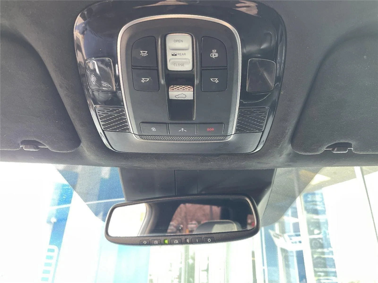 Used 2021 Black Hyundai Calligraphy image 26