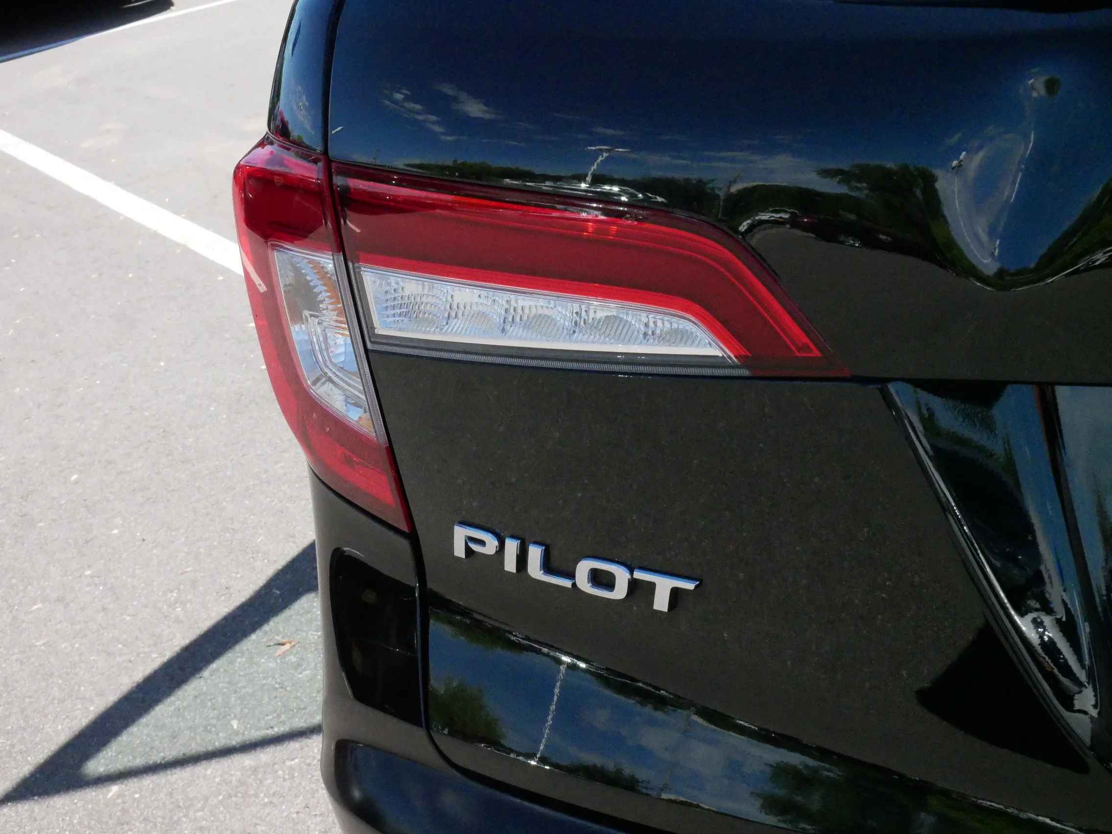 2019 Honda Pilot EX-L - Photo 17