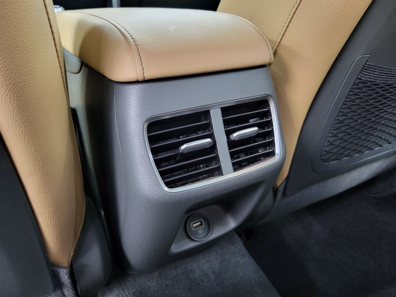 Used 2022 Gray Hyundai Limited image 29