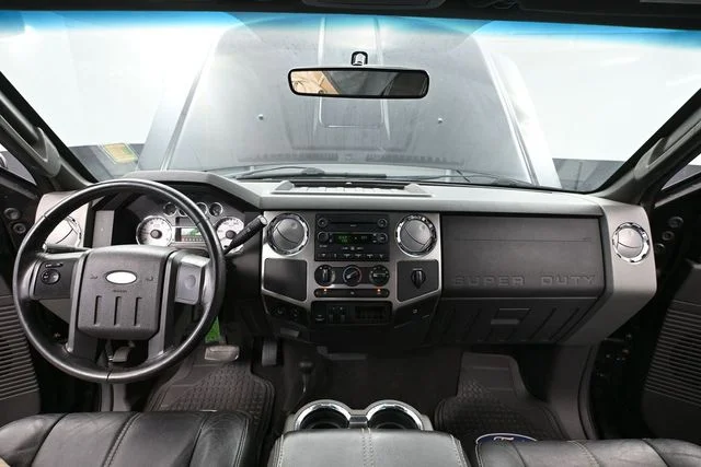 Used 2008 Black Ford FX4 image 18