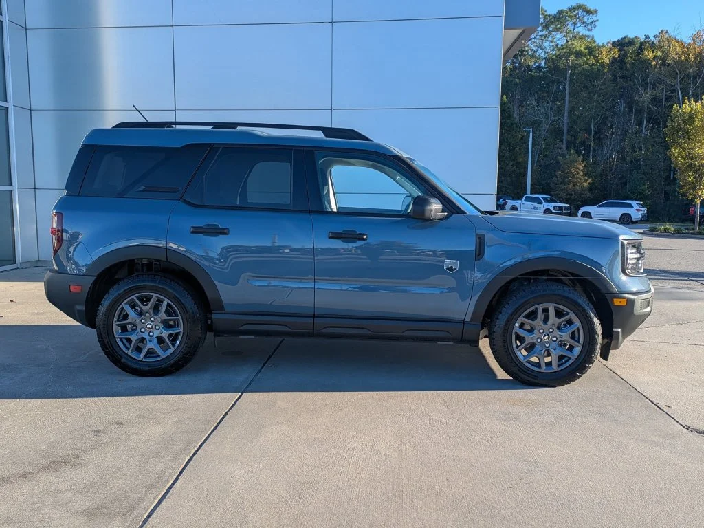 New 2026 Azure Gray Metallic Tri-Coat Ford Big Bend image 3