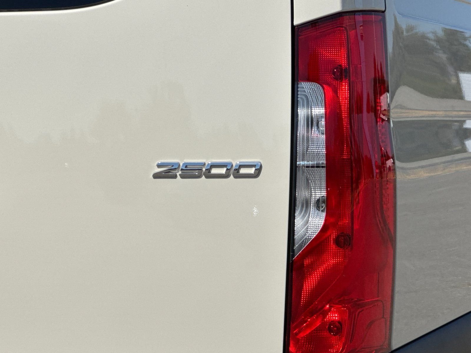 New 2026 Pebble Grey Mercedes-Benz Crew 170 WB image 12
