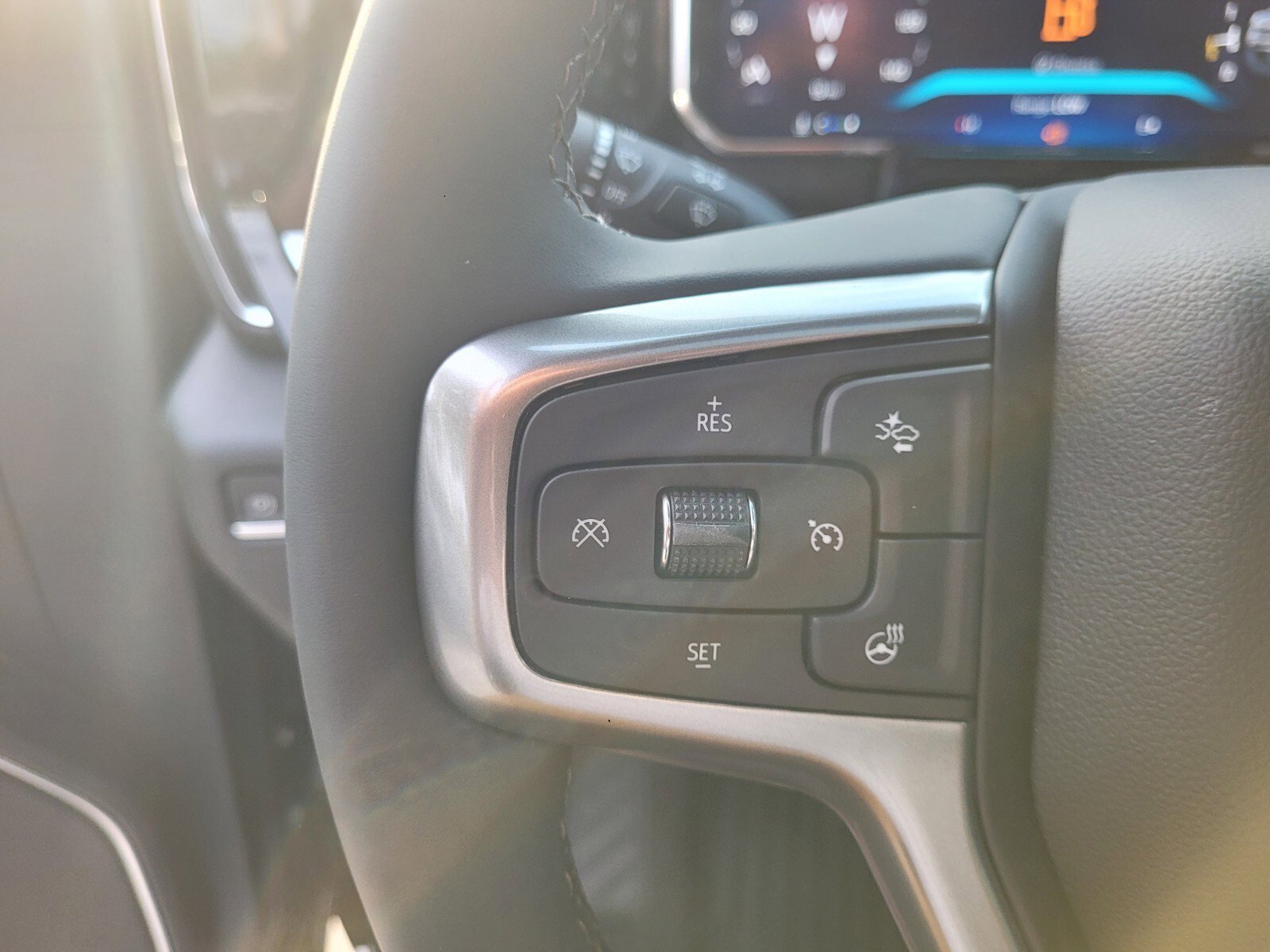 2026 Chevrolet Silverado 2500 HD LTZ - Photo 36