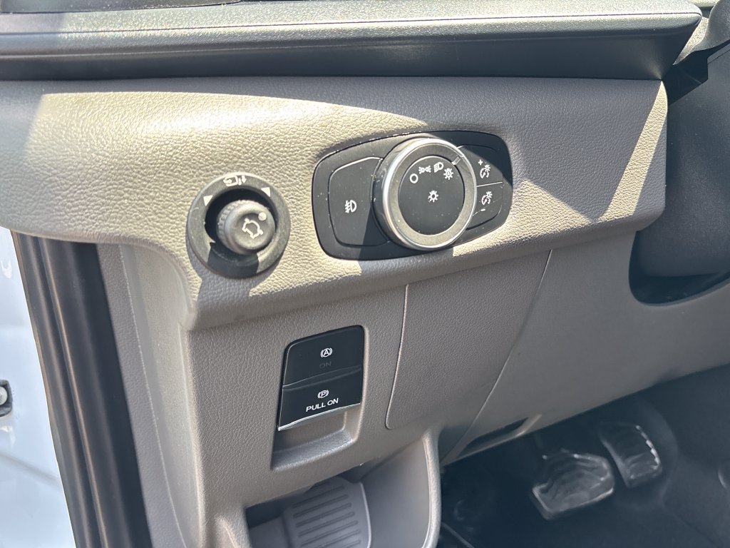 2023 Ford Transit Passenger Van XLT - Photo 23