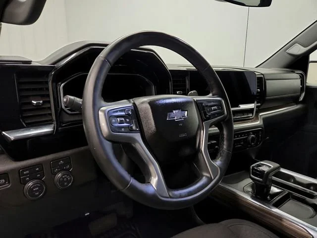 Used 2024 Glacier Blue Metallic Chevrolet RST image 17