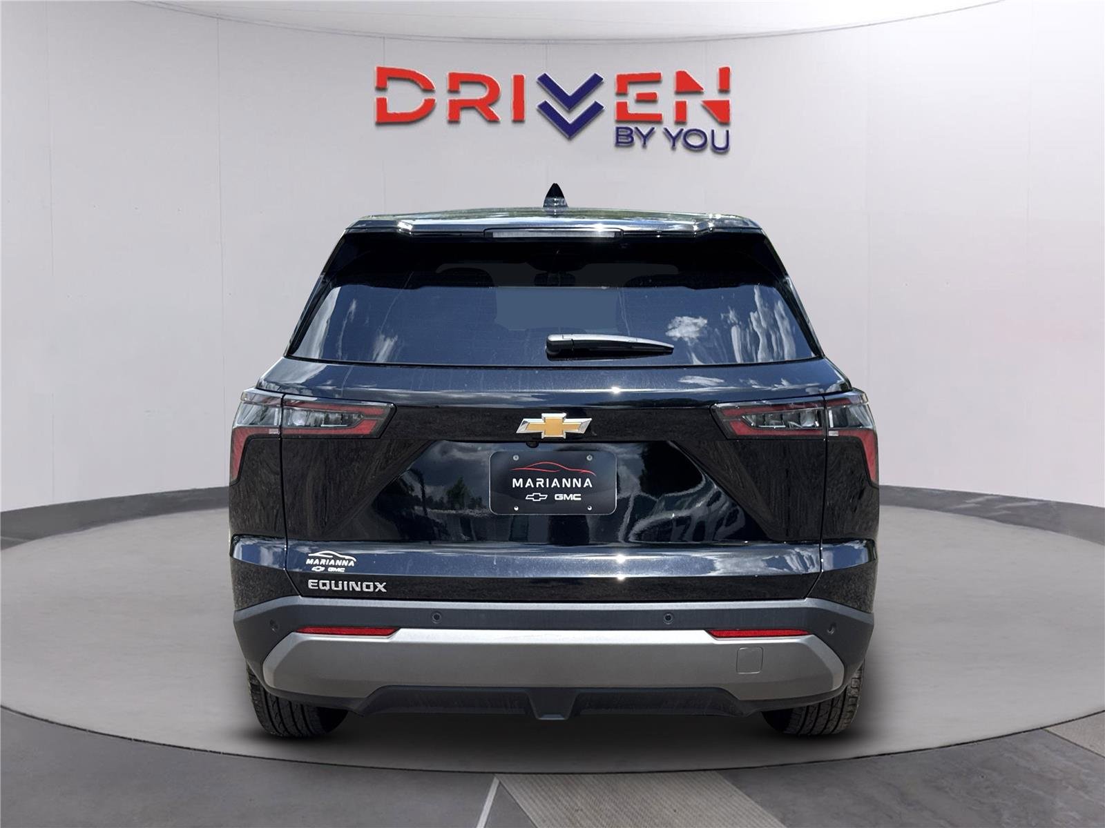 New 2026 Mosaic Black Metallic Chevrolet LT image 5