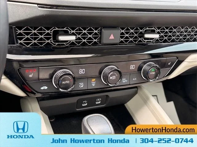 Used 2023 White Honda EX-L image 22