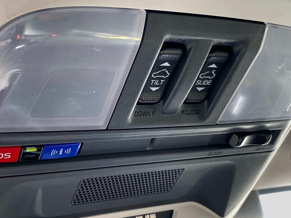 Used 2024 Gray Subaru Premium image 32