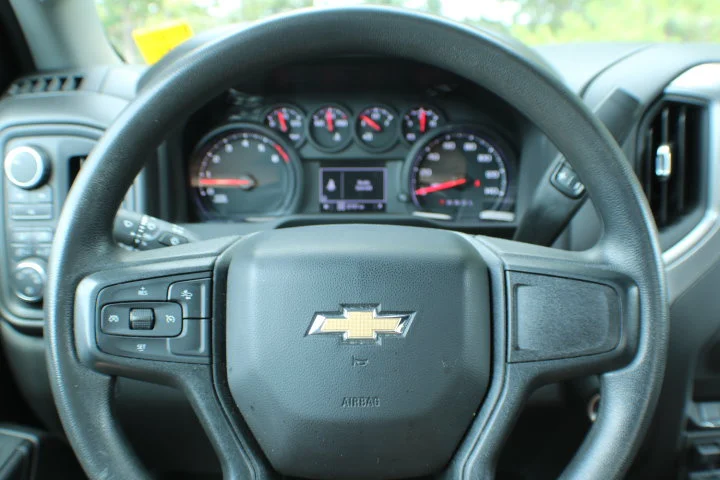 Used 2025 Red Hot Chevrolet Custom image 9