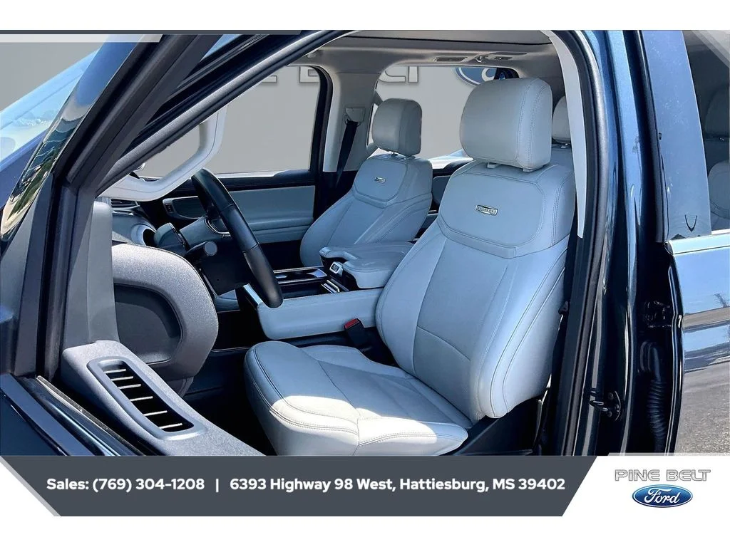 Used 2025 Stone Blue Metallic Ford Platinum image 18