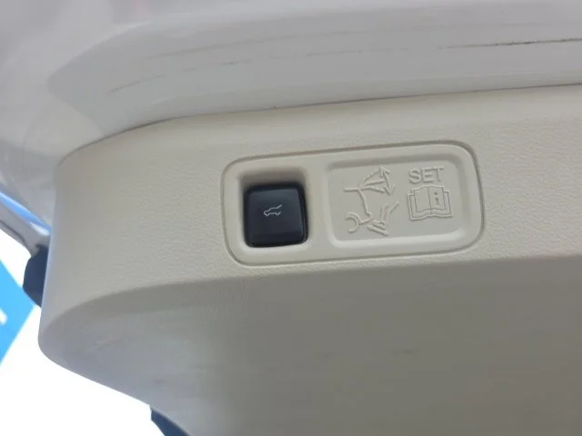 Used 2021 White Lincoln Black Label image 44