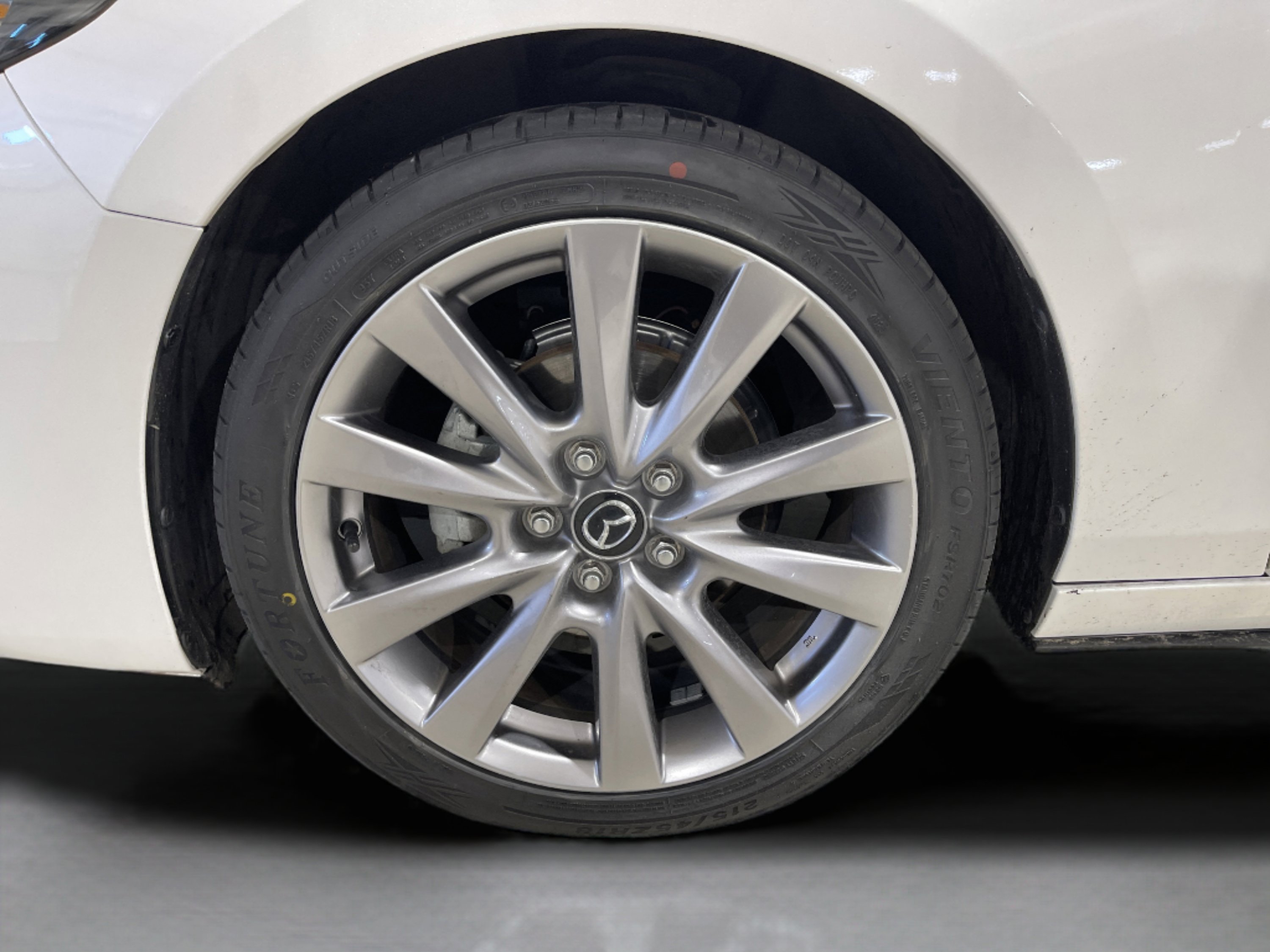 Used 2023 Snowflake White Pearl Mica Mazda 2.5 S Preferred image 8