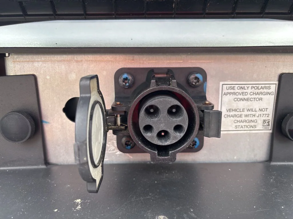 Used 2022 GRAY POLARIS E4 ELECTRIC image 8