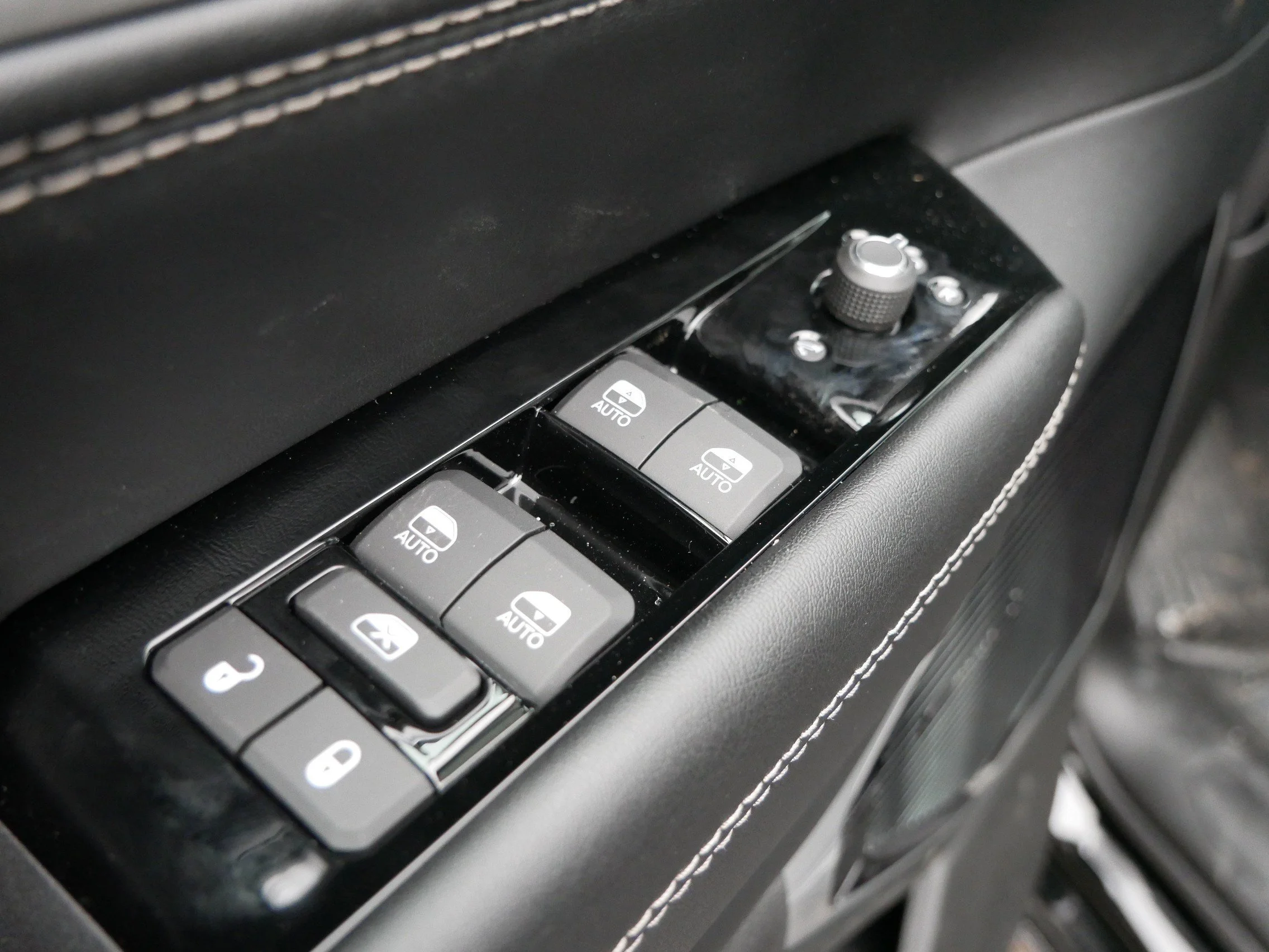 New 2026 High Gloss Black Jeep Limited Reserve image 12