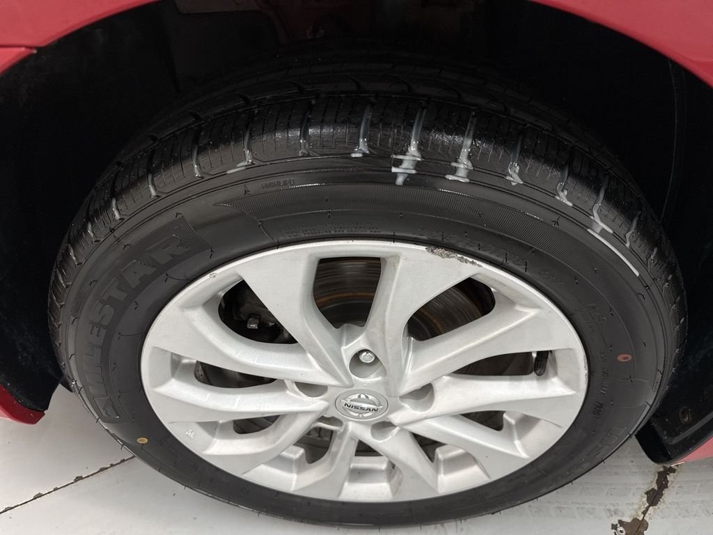Used 2018 Red Alert Nissan SV image 10