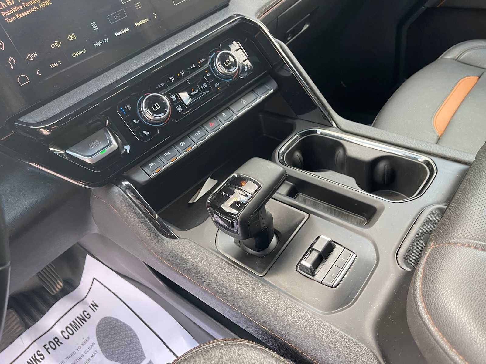 Used 2024 Sterling Metallic GMC AT4 image 17