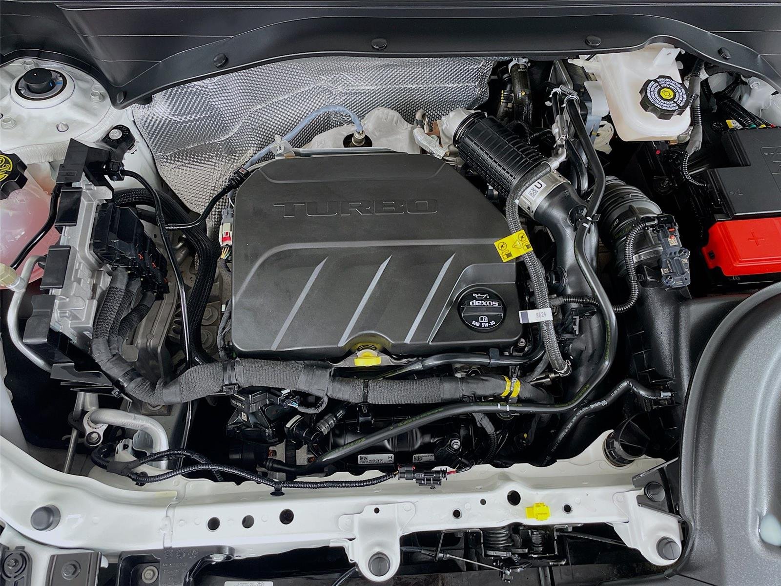 Used 2023 Summit White Chevrolet LS image 31