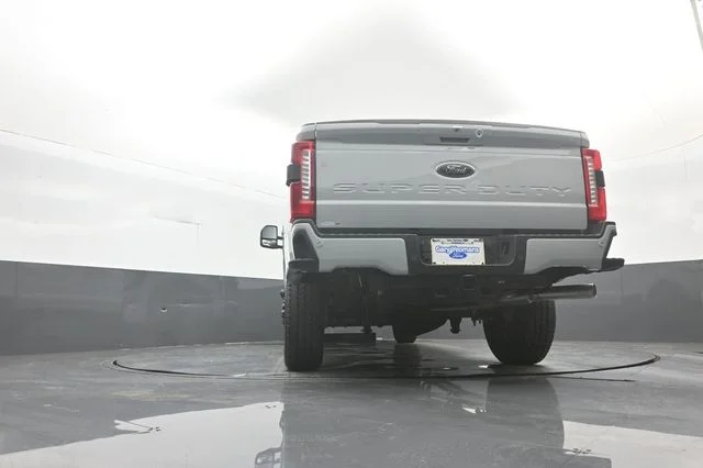 New 2026 Avalanche Ford F-250® XLT image 38