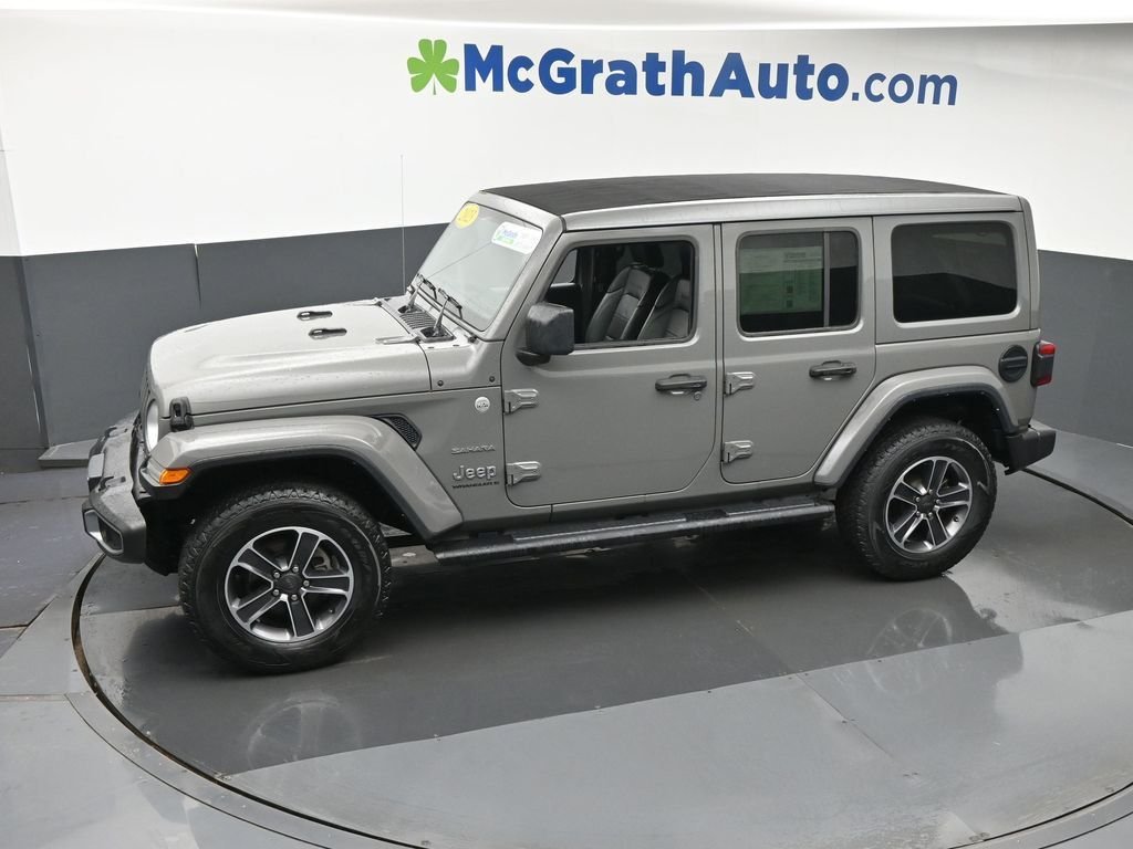 Used 2023 Gray Jeep Sahara image 22
