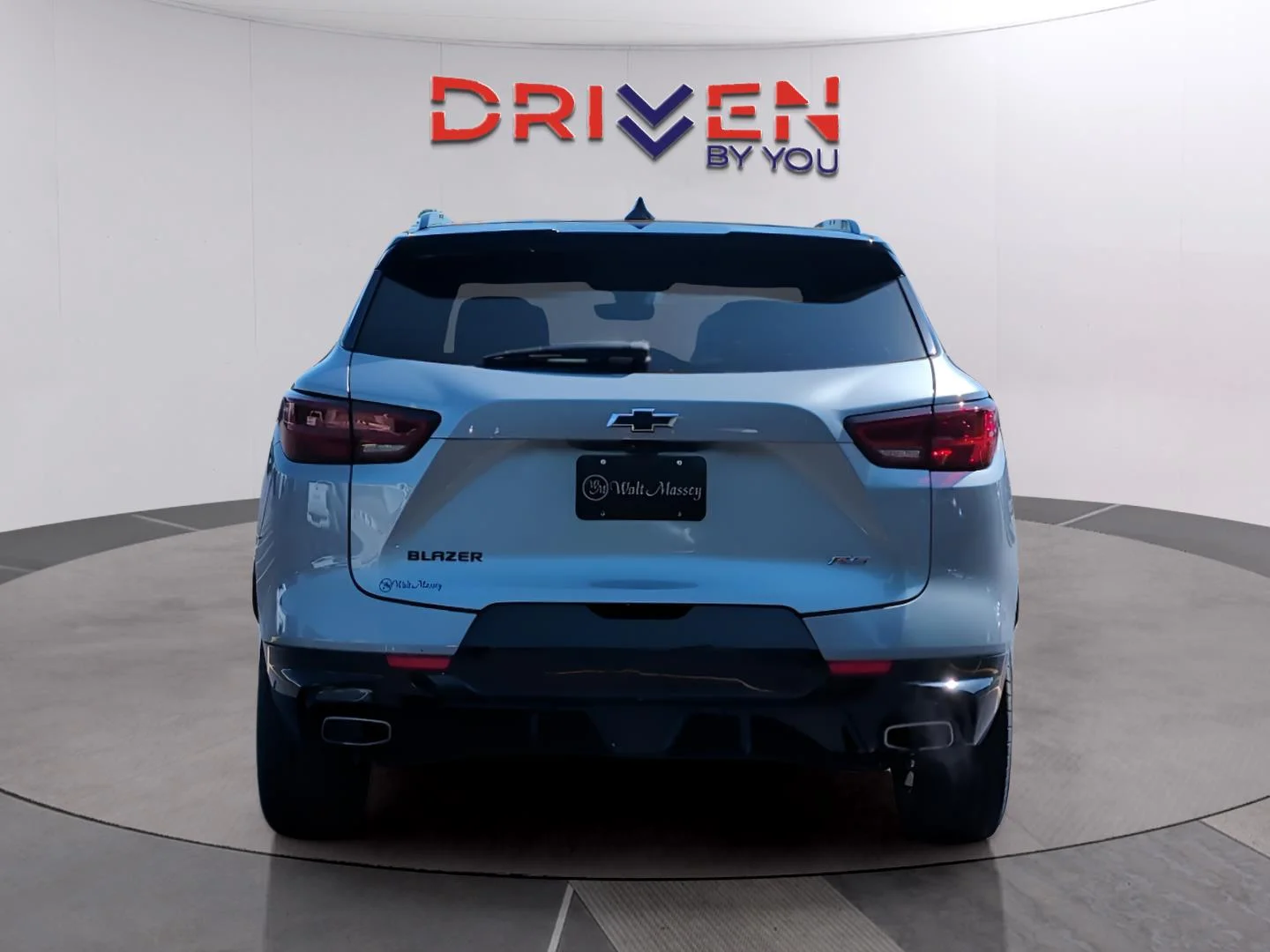 Used 2024 Sterling Gray Metallic Chevrolet RS image 4