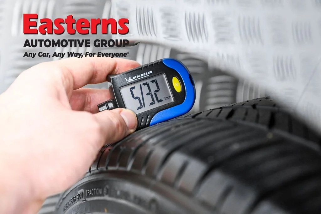 Used 2023 Gray Nissan SR image 28