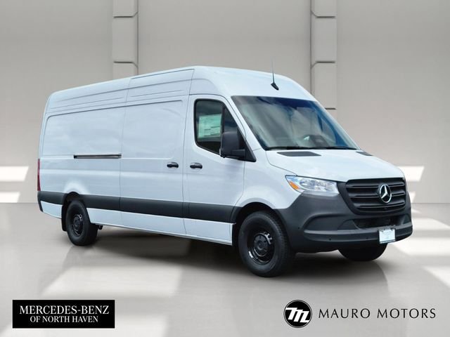 2026 Mercedes-Benz Sprinter 2500 170 WB High Roof's photo