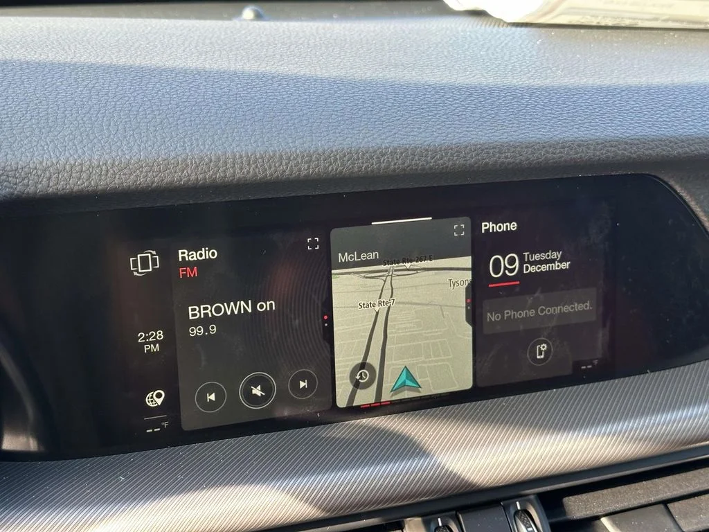 2025 Alfa Romeo Stelvio Base - Photo 3