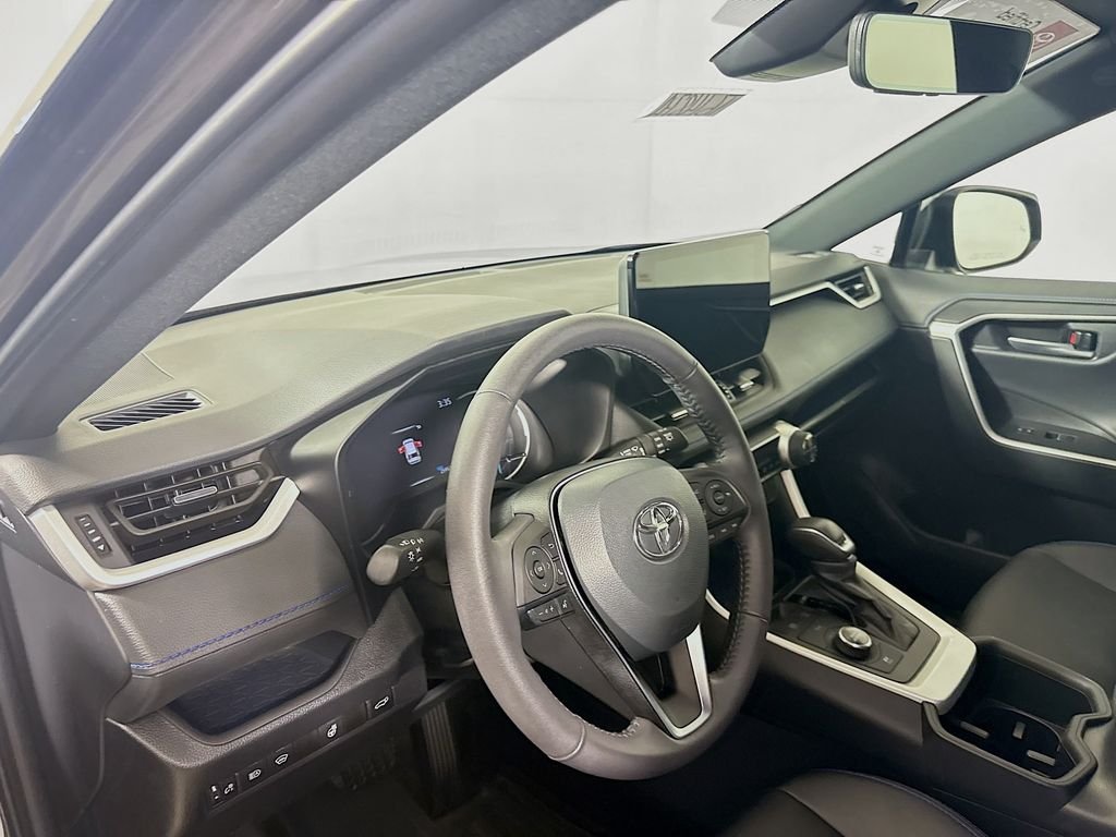 Used 2024 Magnetic Gray Metallic/Midnight Black Metallic Toyota Hybrid XSE image 7