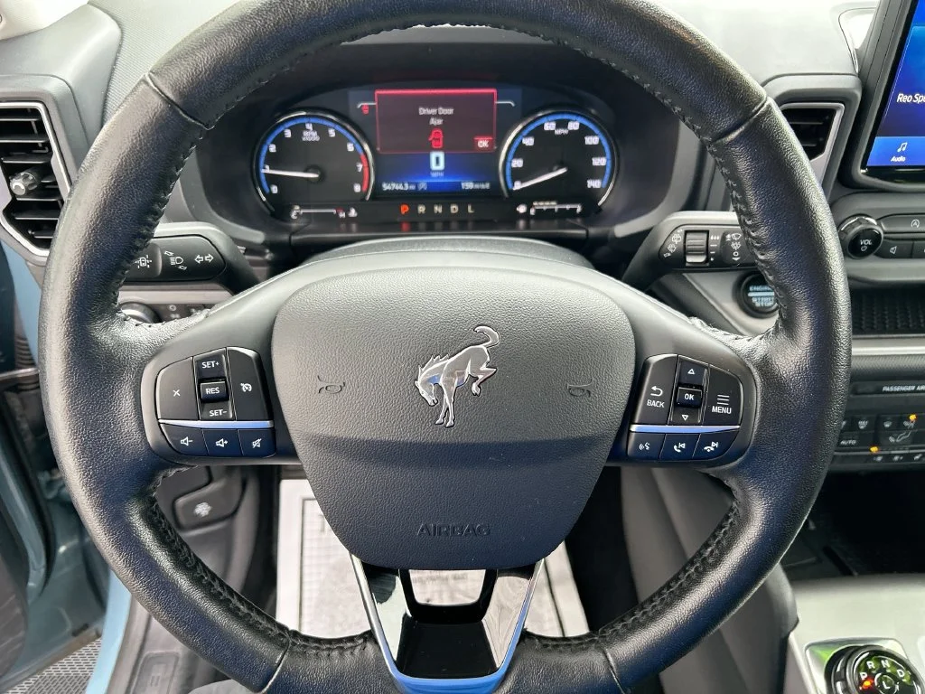 Used 2021  Ford Outer Banks image 28