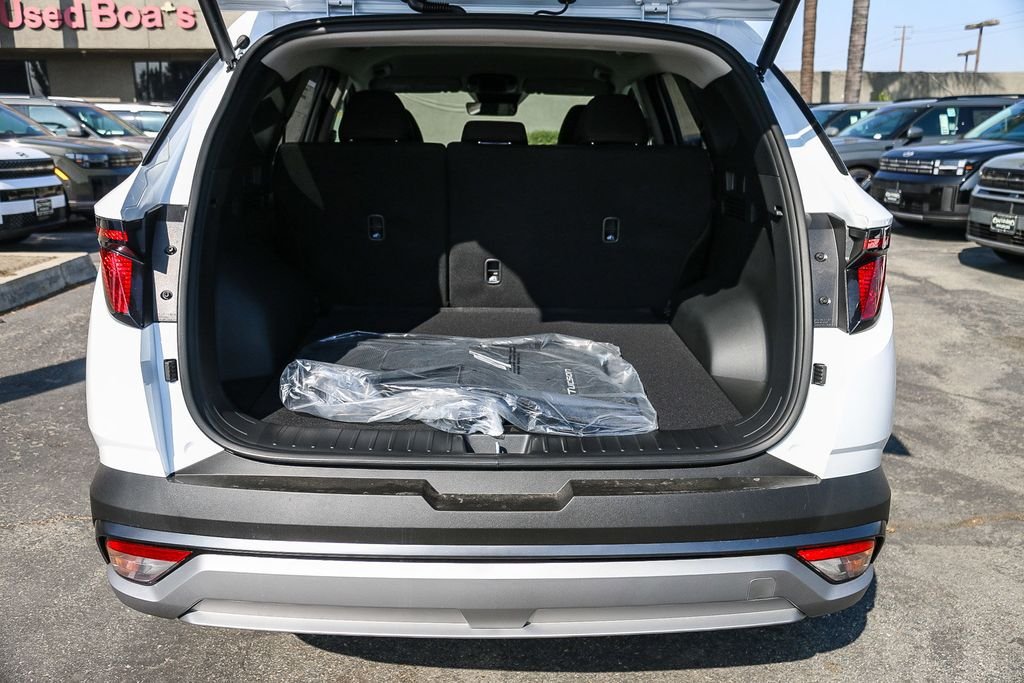 New 2026 White Hyundai SEL image 18