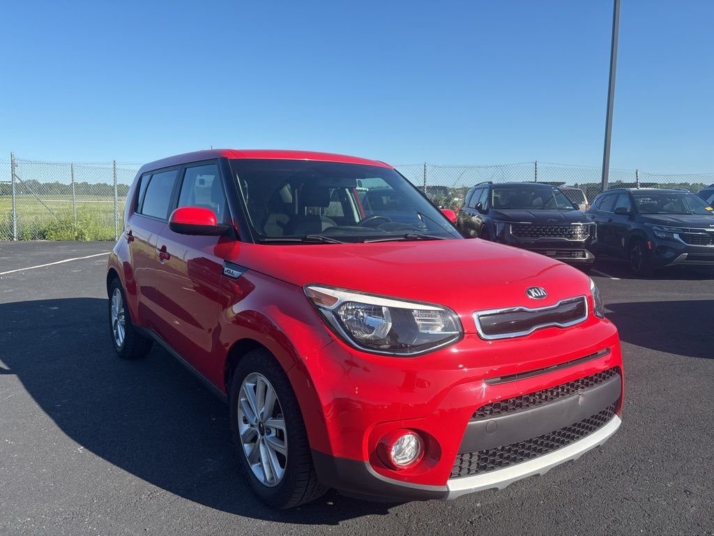 2018 Kia Soul 2.0L + 6 A/T's photo