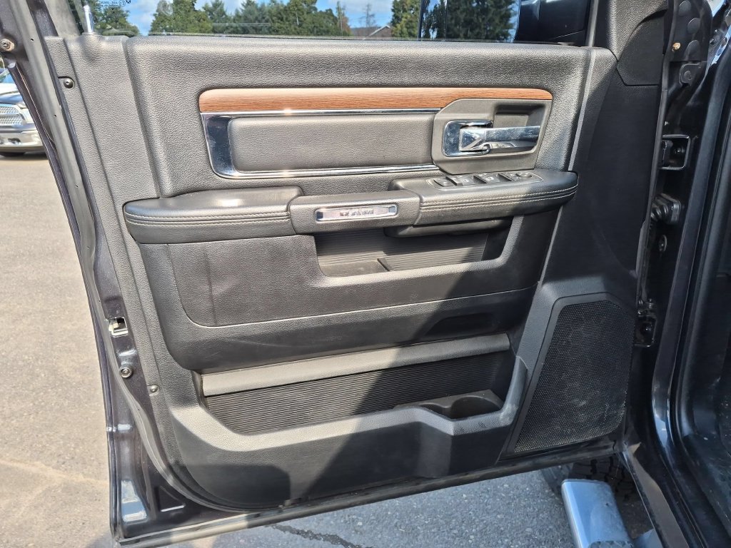 Used 2017 Steel Metallic Ram Laramie image 11