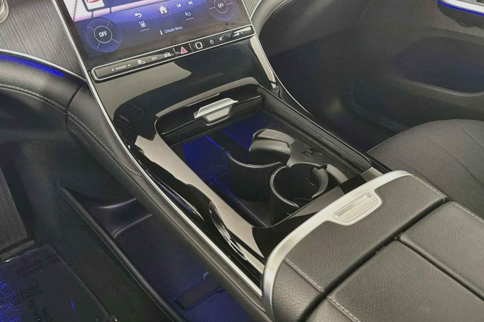 Certified Used 2024 Polar White Mercedes-Benz 350 image 6