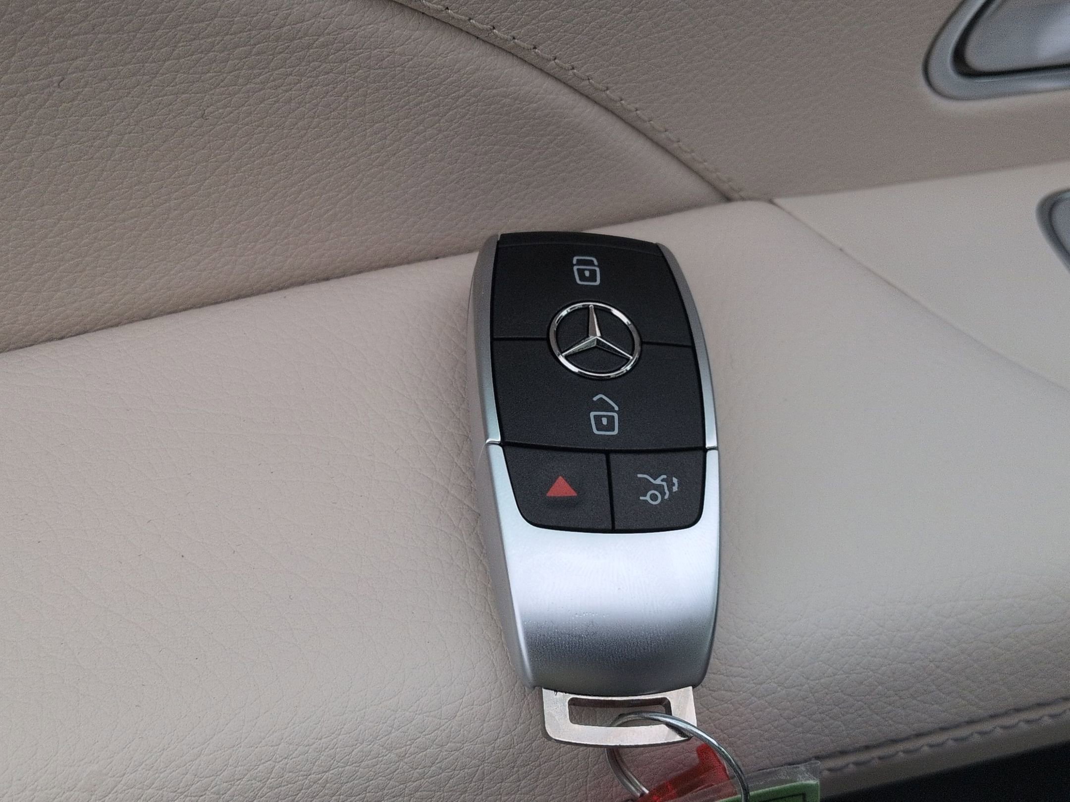 New 2026 Obsidian Black Metallic Mercedes-Benz GLS 450 image 76