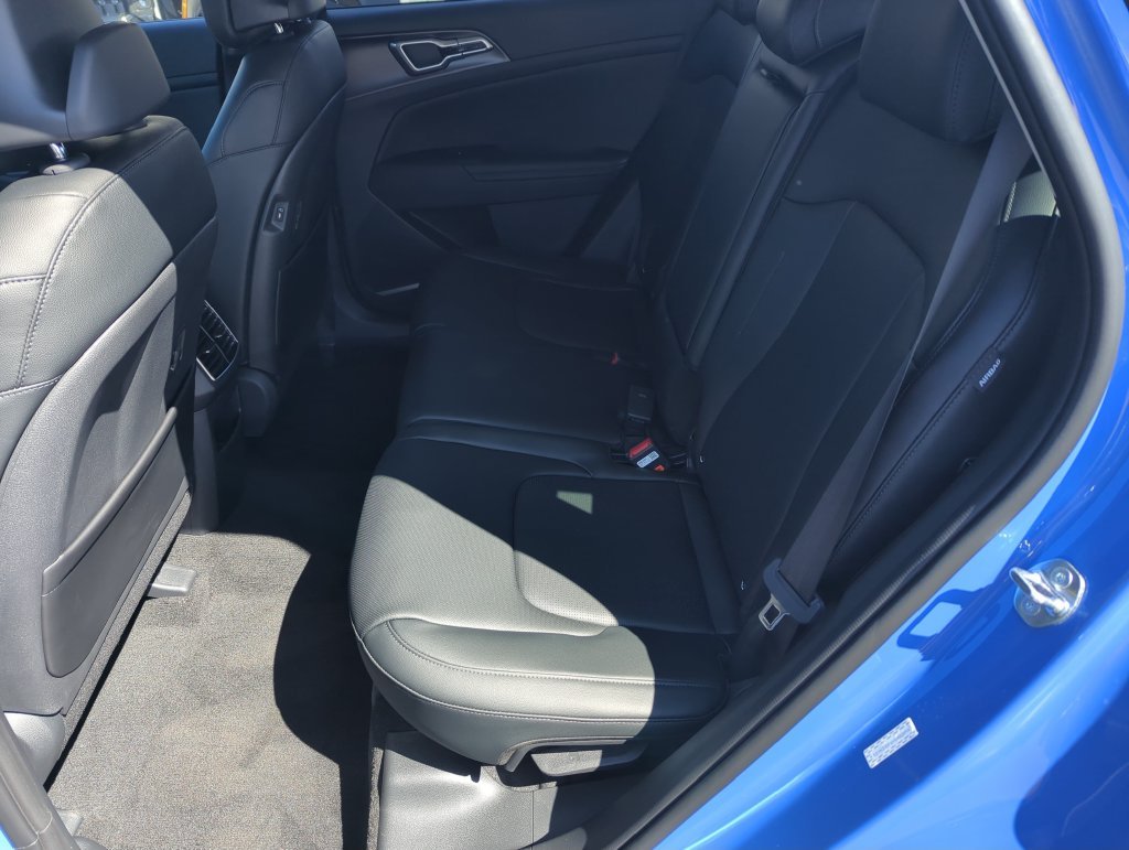 New 2027 Nebular Blue Kia EX image 28