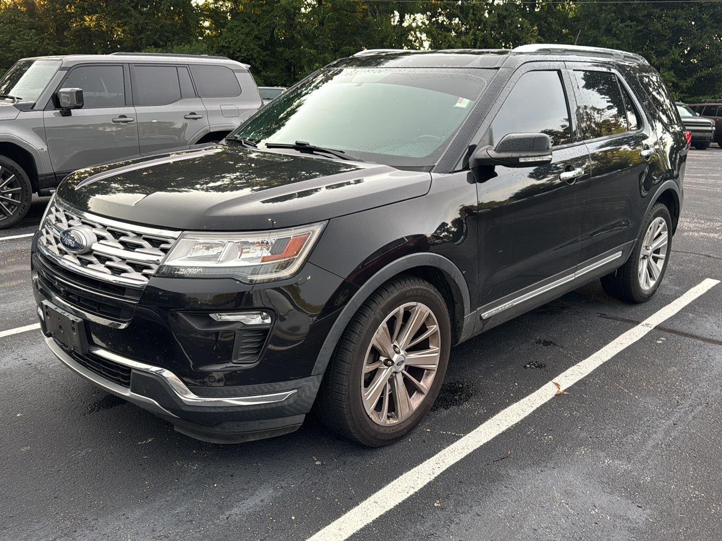 Used 2019 Agate Black Metallic Ford Limited image 2