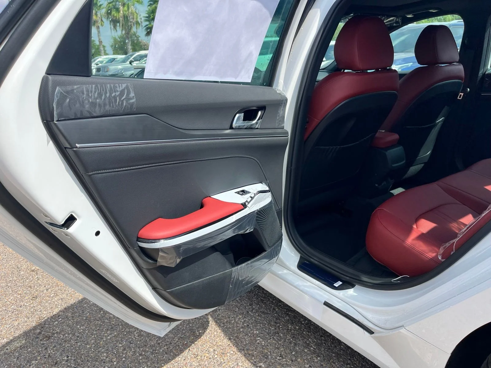 New 2026 White Kia GT-Line image 18