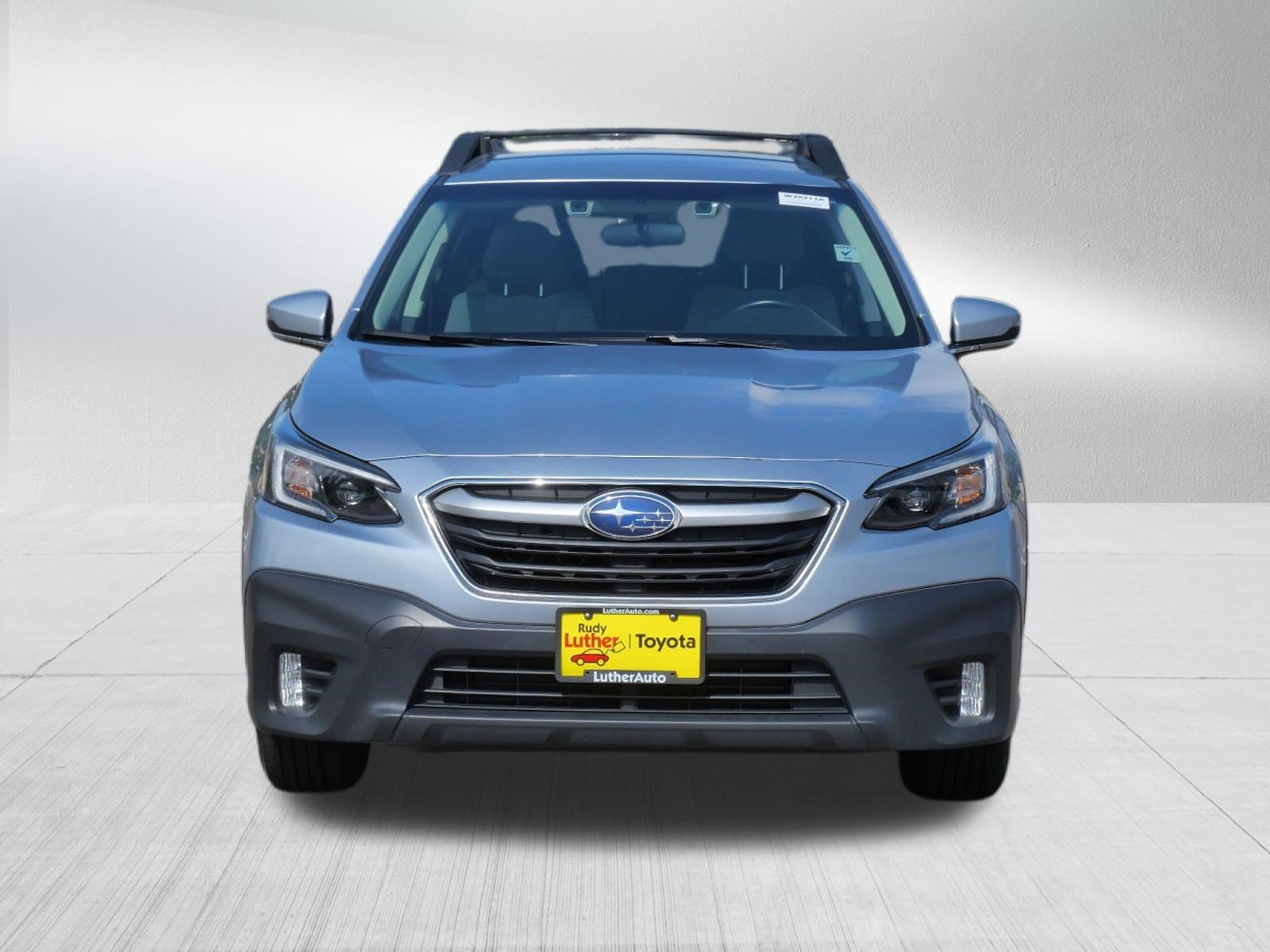 Used 2020 Subaru Outback Premium with VIN 4S4BTACC7L3176375 for sale in Golden Valley, Minnesota