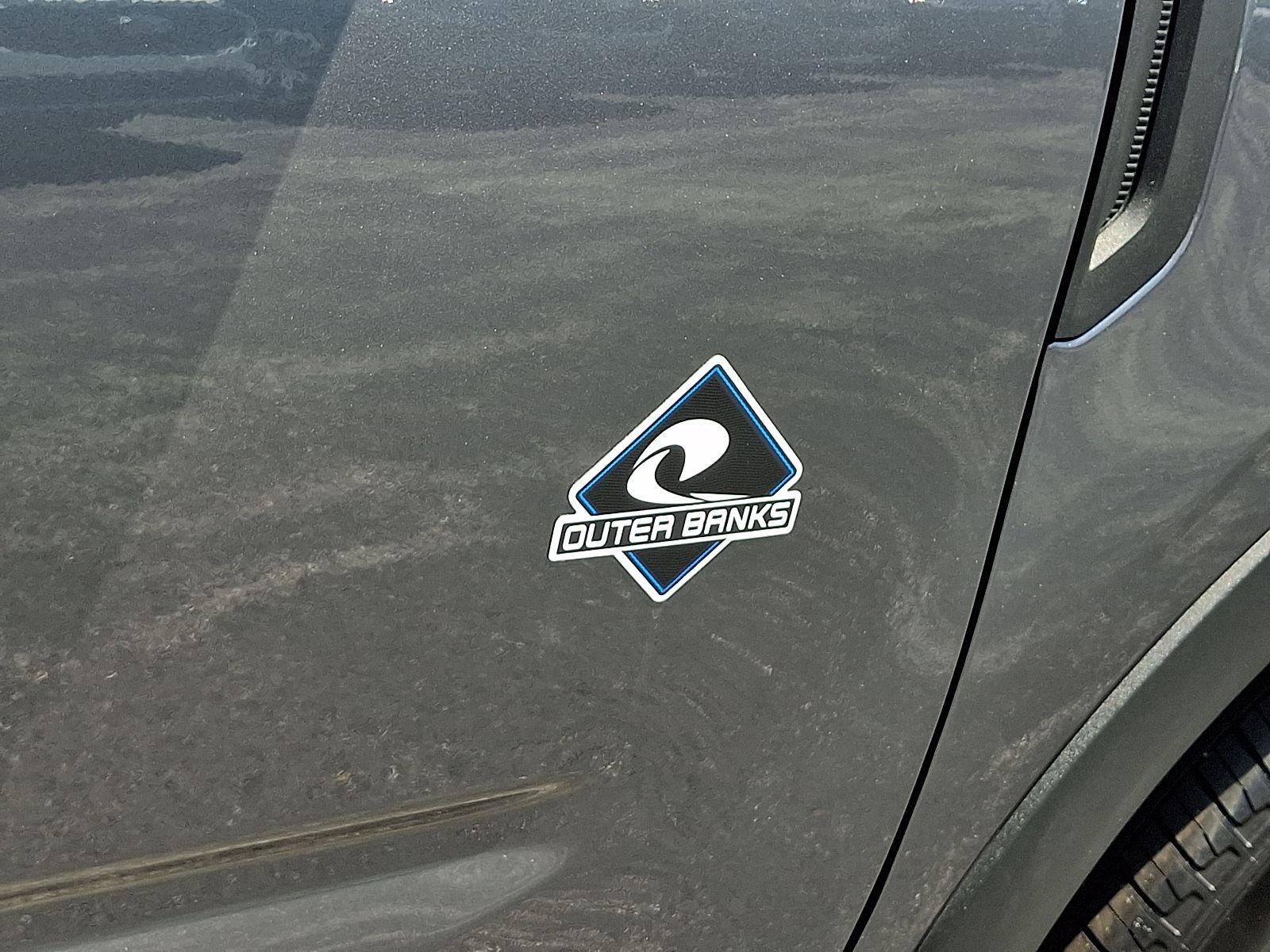 New 2026 Carbonized Gray Metallic Ford Outer Banks® image 20
