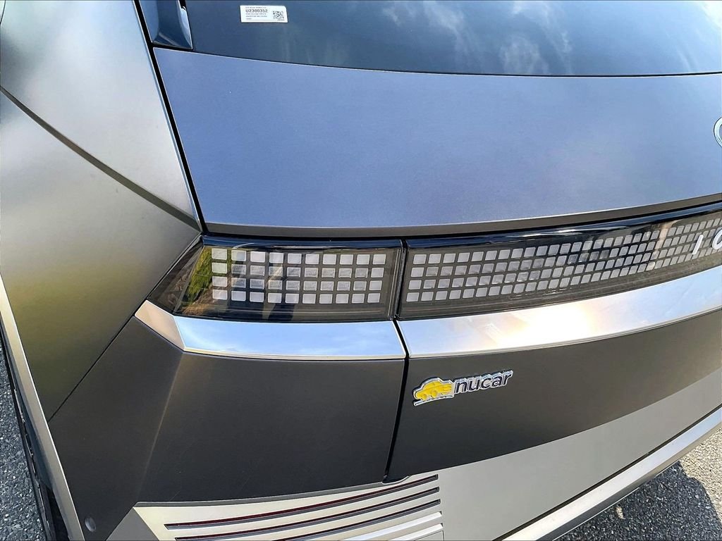 Used 2022 Gray Hyundai Limited image 32