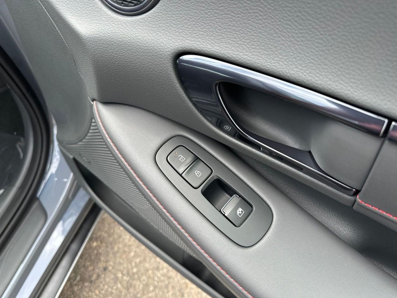 Photo 37