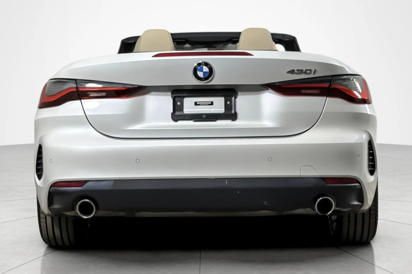 Used 2023 MINERAL WHITE BMW 430i Convertible image 4