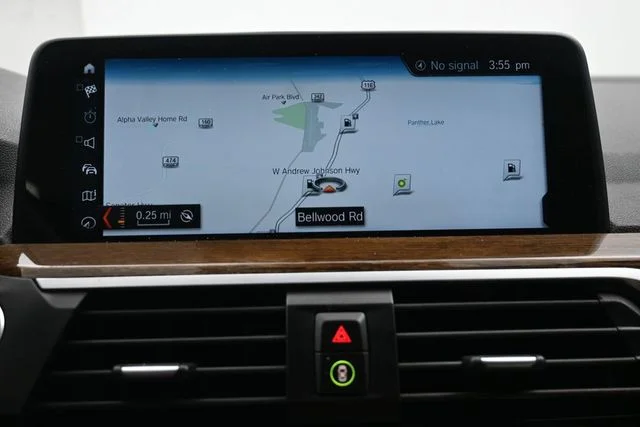 Used 2018 Alpine White BMW xDrive30i image 18