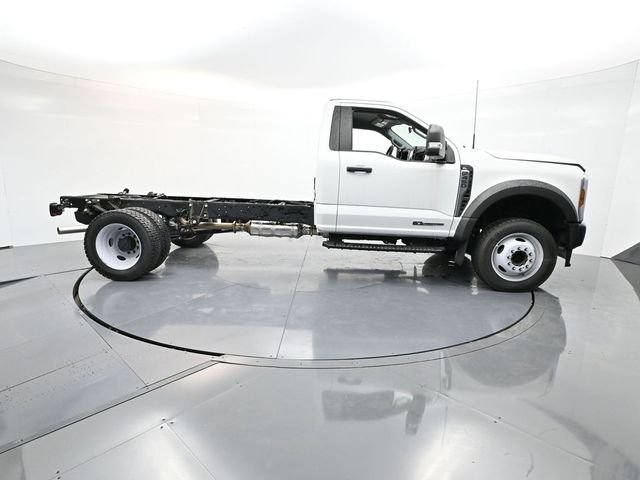2024 Ford F-450 Super Duty Chassis Cab XL - Photo 8