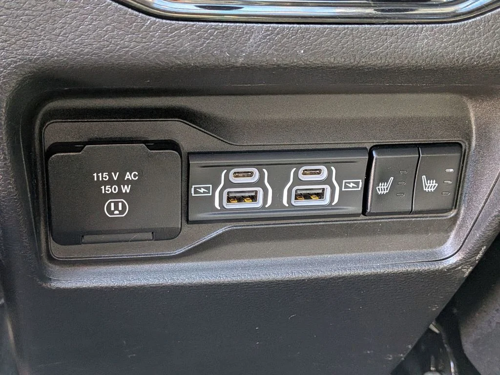 Used 2023 Black Jeep Limited image 26